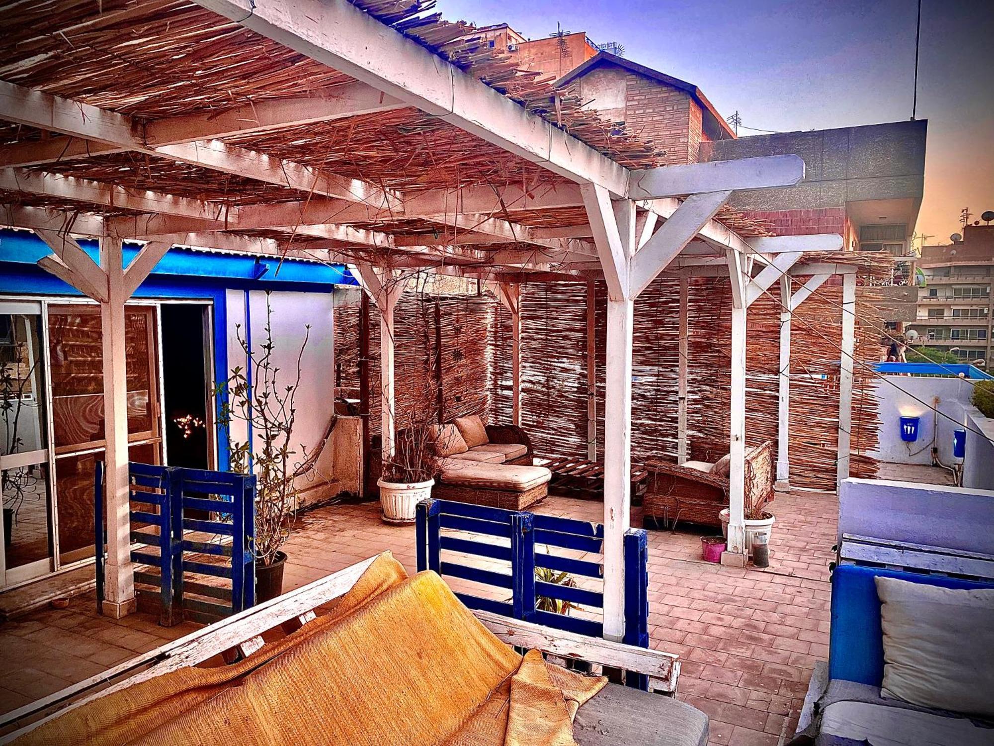 Airport Rooftop Club Luxurious Rooms And Studios Cairo Exterior photo