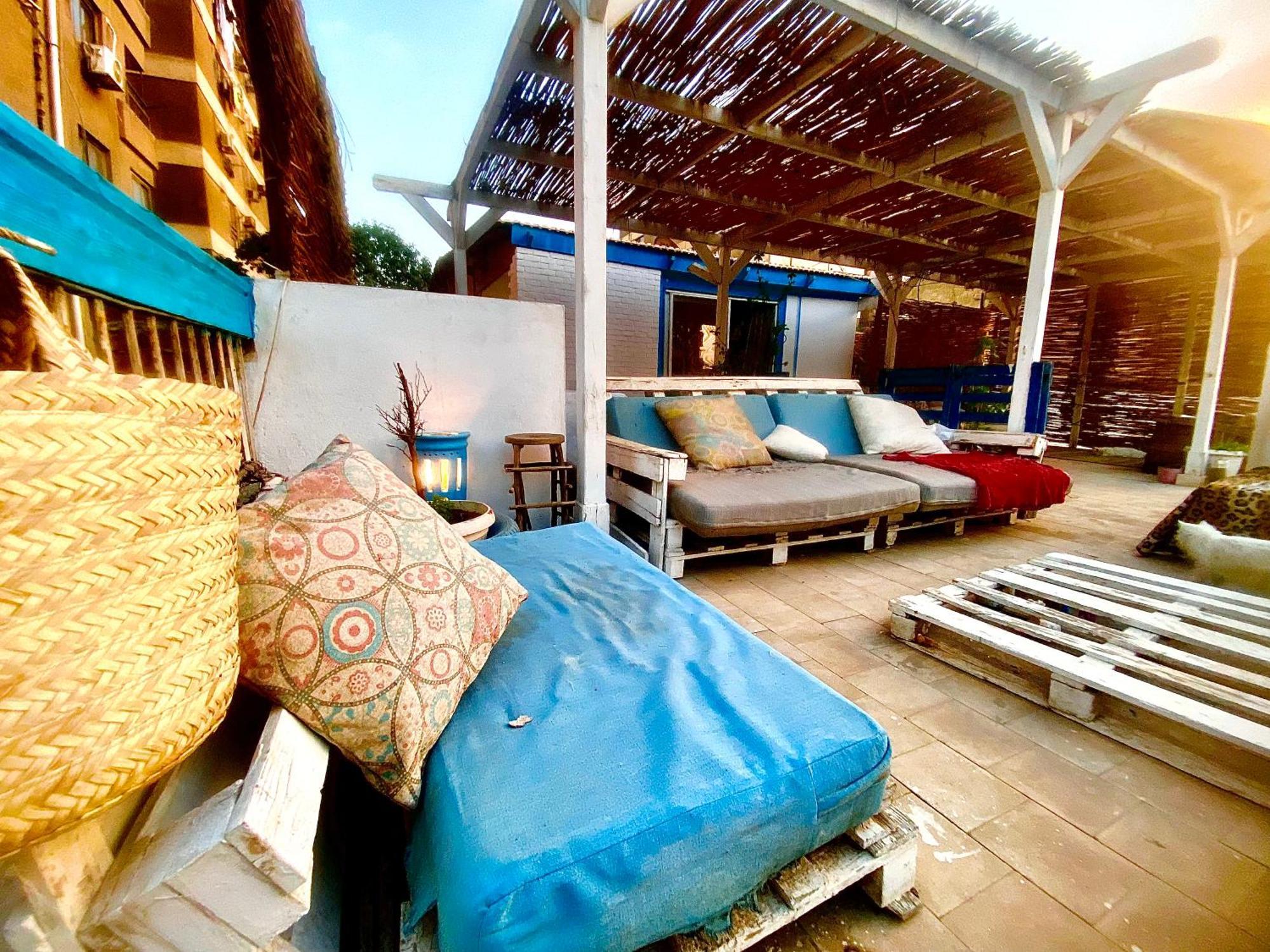 Airport Rooftop Club Luxurious Rooms And Studios Cairo Exterior photo