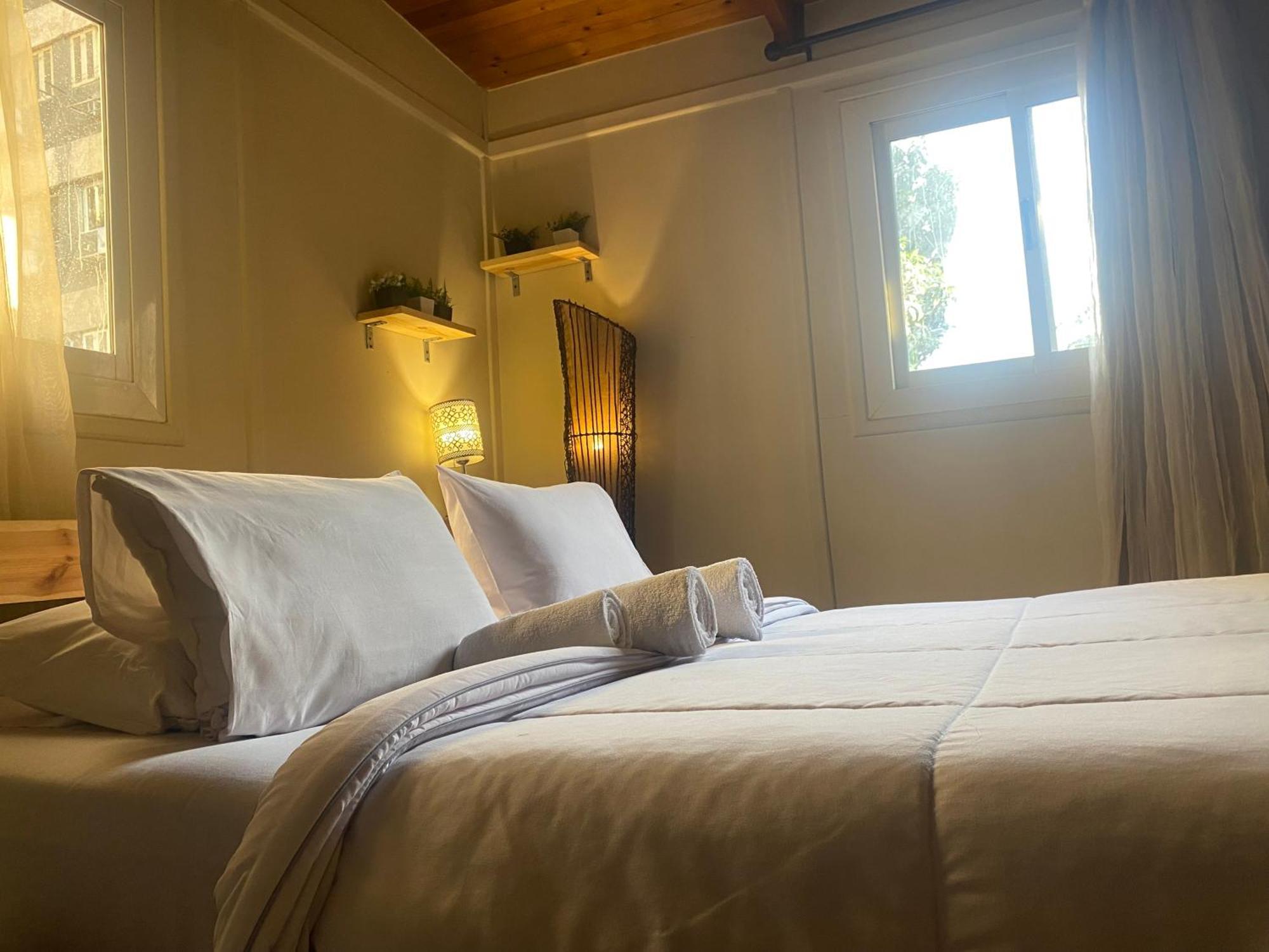Airport Rooftop Club Luxurious Rooms And Studios Cairo Exterior photo